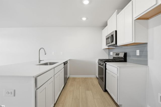 3116 Whispering Willow Court, Inman, SC 29349