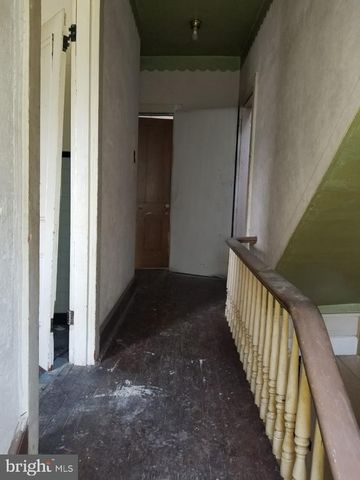 706 E COMMERCE STREET, Shamokin, PA 17872
