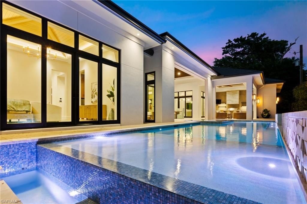 444 Orchid DR, NAPLES, FL 34102 — photo 2
