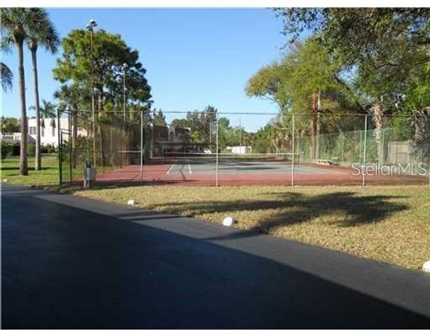 223 BUTTONWOOD CIRCLE 223, Seminole, FL 33777