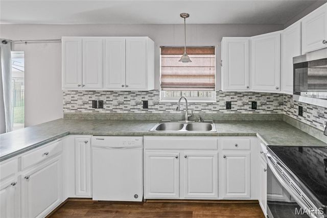424 Edwin Drive, Dupo, IL 62239