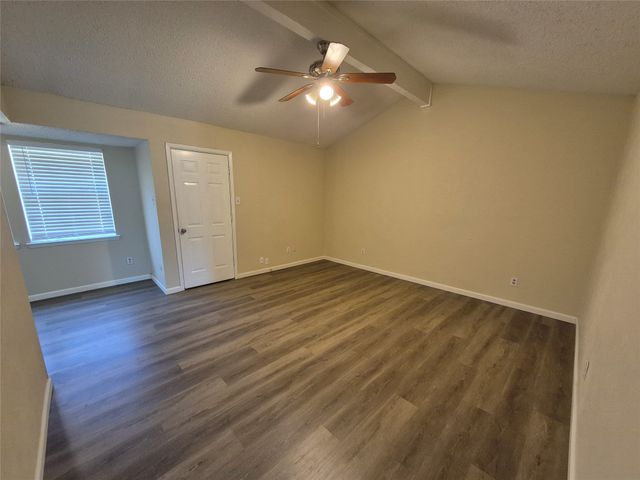 825 Springhill Drive, Burleson, TX 76028