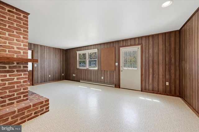 891 PAYNE RD, Winchester, VA 22603
