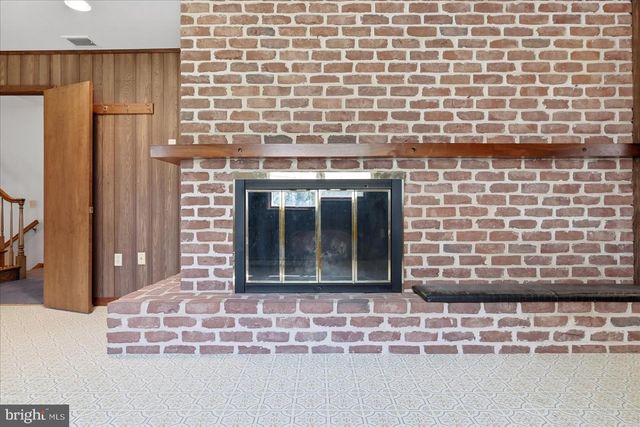 891 PAYNE RD, Winchester, VA 22603