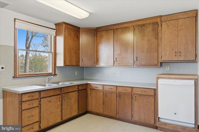 891 PAYNE RD, Winchester, VA 22603