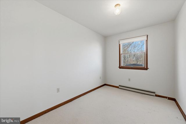 891 PAYNE RD, Winchester, VA 22603
