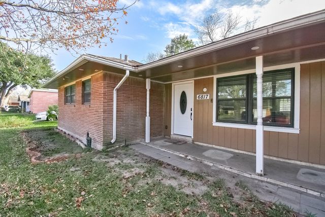 6817 Hendon Lane, Houston, TX 77074