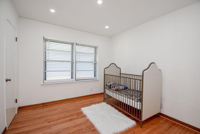 6817 Hendon Lane, Houston, TX 77074