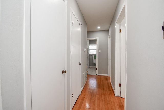 6817 Hendon Lane, Houston, TX 77074