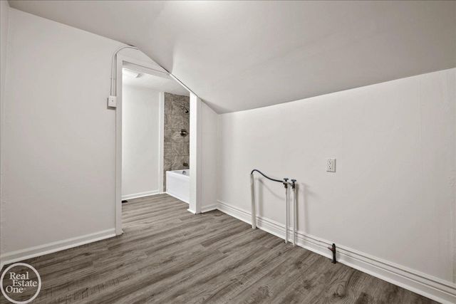 1404 Water Street, Port Huron, MI 48060