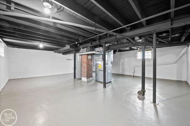 1404 Water Street, Port Huron, MI 48060