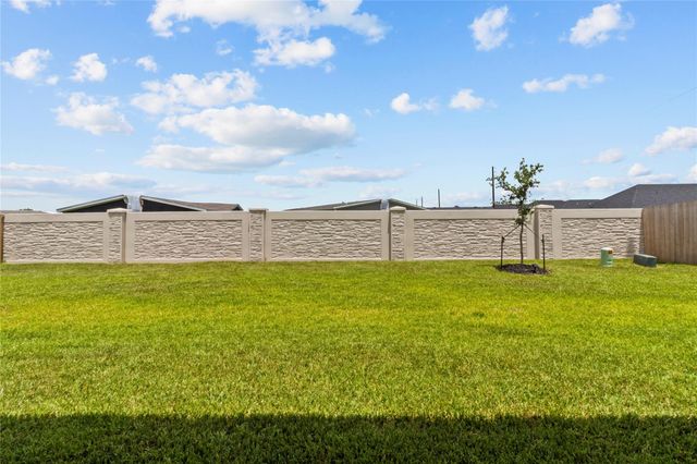 4009 Pear Tree Way, Pearland, TX 77581