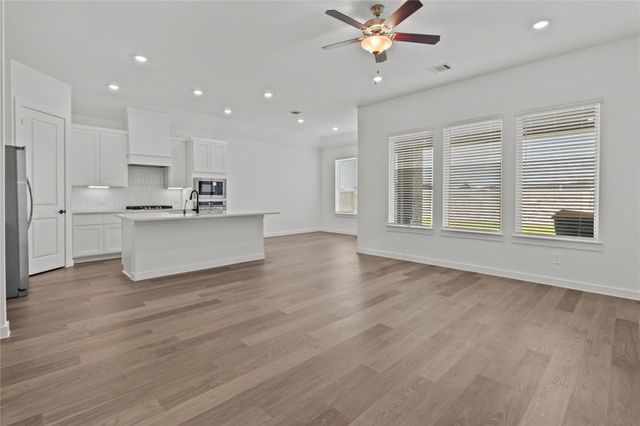 4009 Pear Tree Way, Pearland, TX 77581