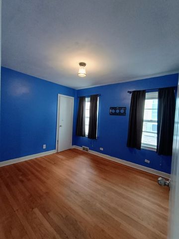 3905 N Odell Avenue, Chicago, IL 60634