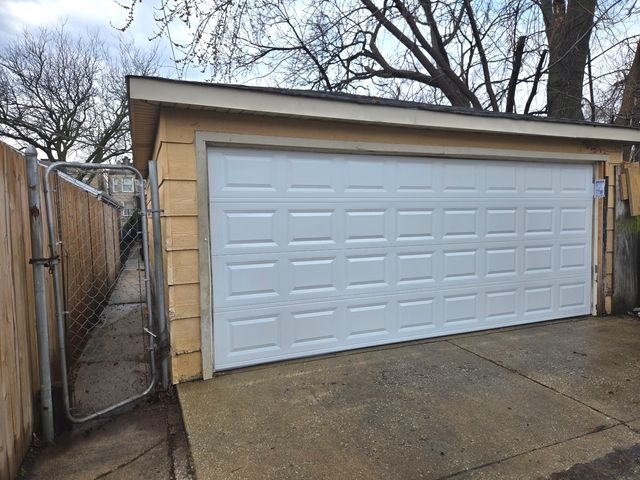 623 N Christiana Avenue, Chicago, IL 60624