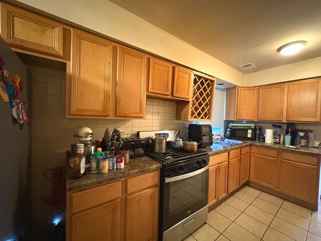 623 N Christiana Avenue, Chicago, IL 60624