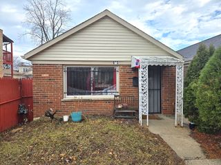 623 N Christiana Avenue, Chicago, IL 60624