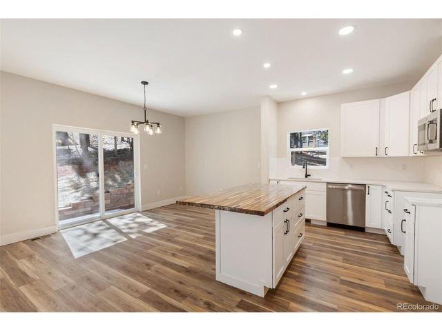 671 Bradford Dr, Woodland Park, CO 80863