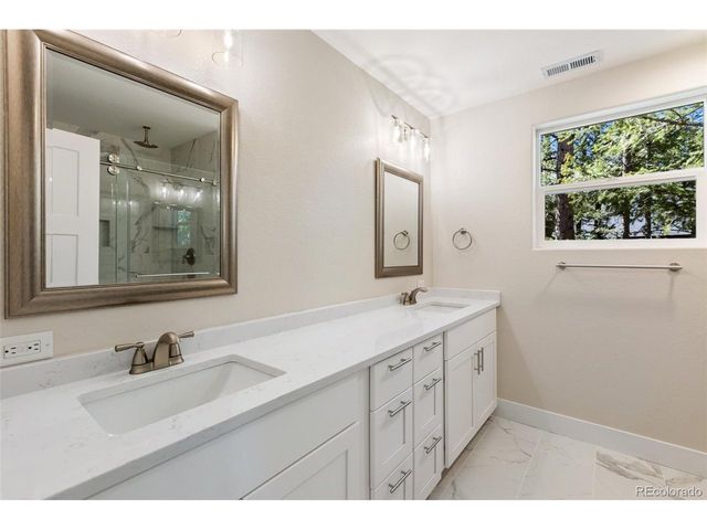 671 Bradford Dr, Woodland Park, CO 80863