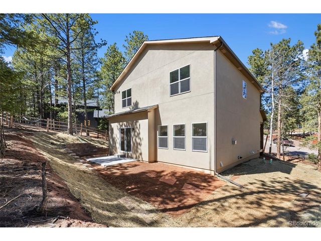 671 Bradford Dr, Woodland Park, CO 80863