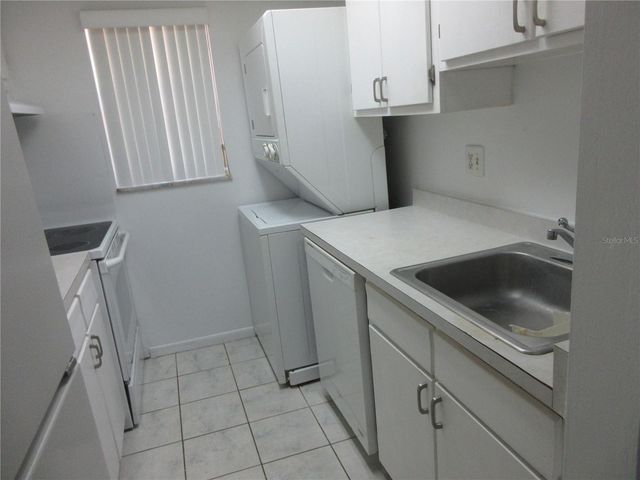 2410 SE 16TH AVENUE H, Ocala, FL 34471