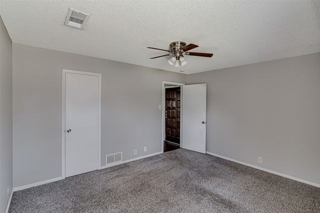 228 Lester Street, Burleson, TX 76028