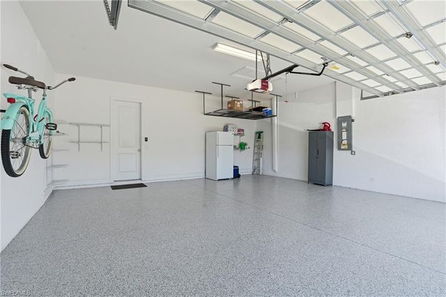 9489 Montelanico LOOP, Naples, FL 34119