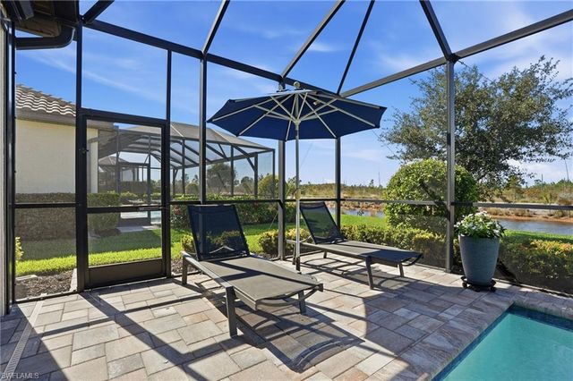 9489 Montelanico LOOP, Naples, FL 34119