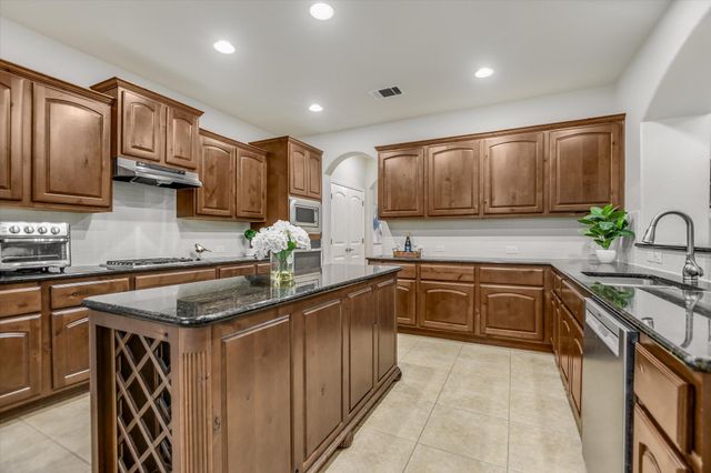 343 Drury LN, Austin, TX 78737