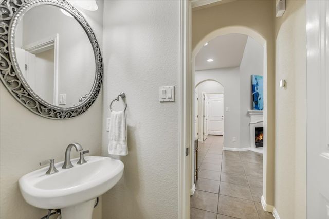 343 Drury LN, Austin, TX 78737