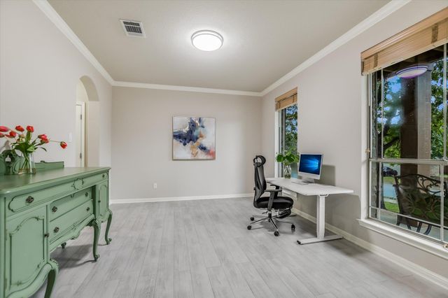 343 Drury LN, Austin, TX 78737