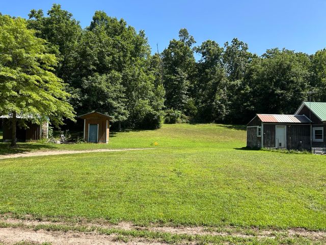 18781 Private Drive 1145, Ava, MO 65608