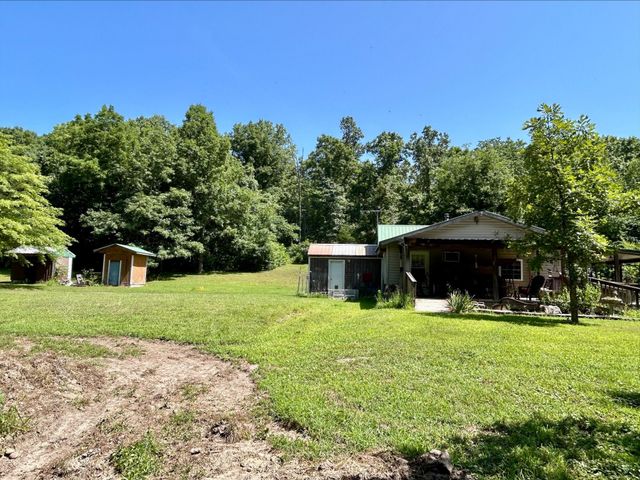 18781 Private Drive 1145, Ava, MO 65608