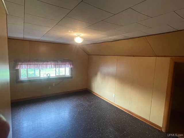 7865 Michigan Street, Rapid River, MI 49878