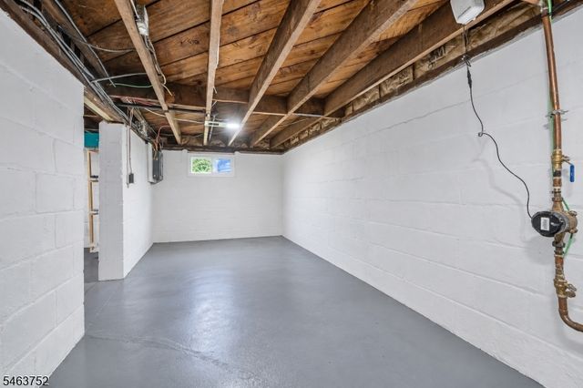 419 Locust St, Roselle Park Boro, NJ 07204