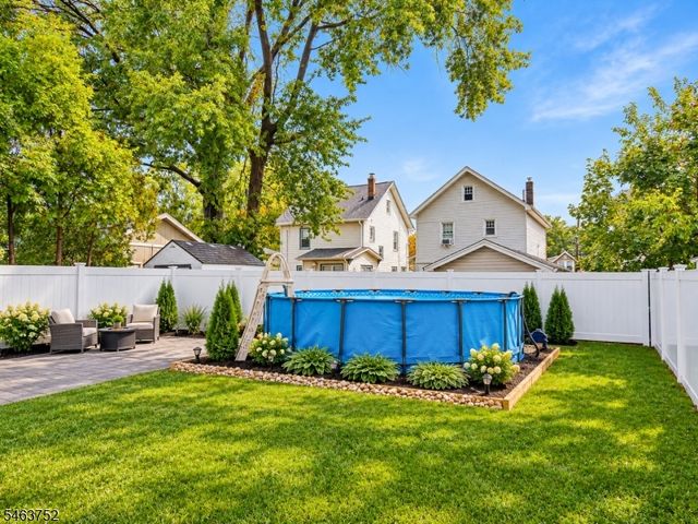 419 Locust St, Roselle Park Boro, NJ 07204