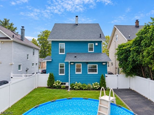 419 Locust St, Roselle Park Boro, NJ 07204