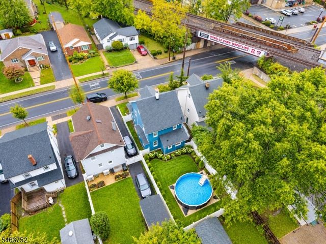 419 Locust St, Roselle Park Boro, NJ 07204