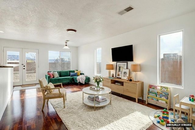 1304 Penasco Road NE, Rio Rancho, NM 87144