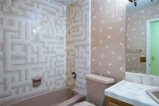 737 Dover, San Bernardino, CA 92407