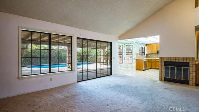 737 Dover, San Bernardino, CA 92407