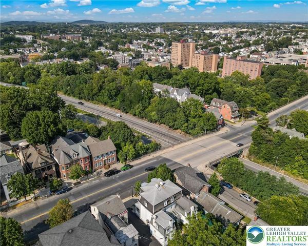 205 West Broad Street, Bethlehem City, PA 18018