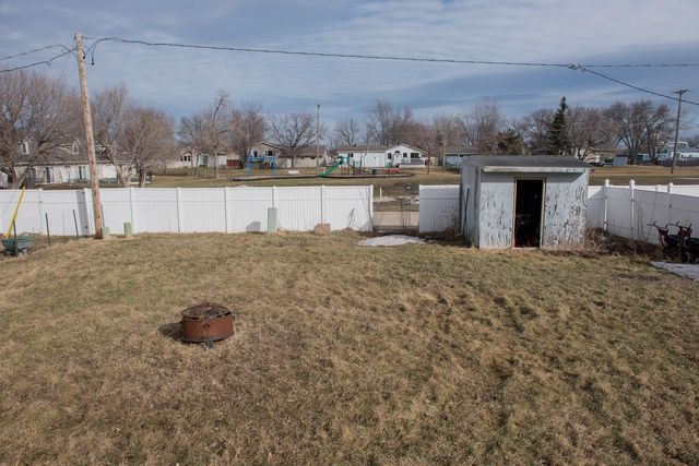 45 Center Street, West Fargo, ND 58078