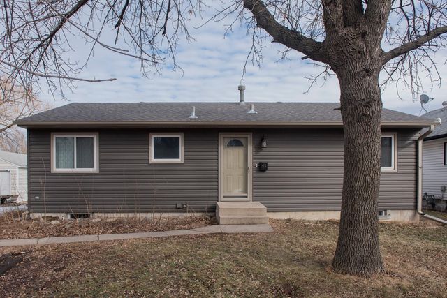 45 Center Street, West Fargo, ND 58078