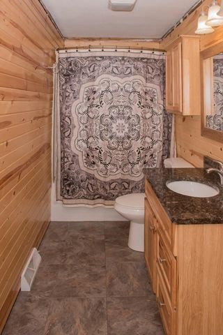 45 Center Street, West Fargo, ND 58078