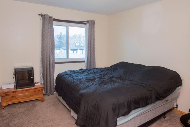 45 Center Street, West Fargo, ND 58078