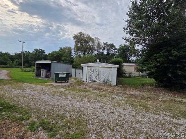 2211 State Street, East Carondelet, IL 62240