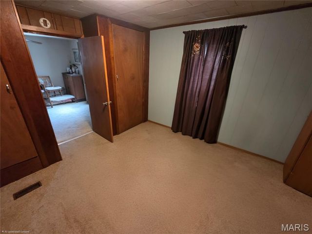 2211 State Street, East Carondelet, IL 62240