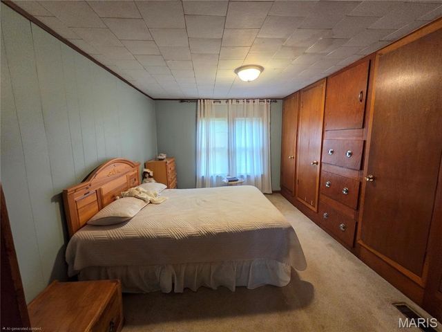 2211 State Street, East Carondelet, IL 62240