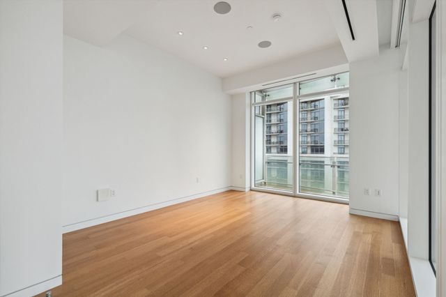 1918 Olive Street 2703, Dallas, TX 75201